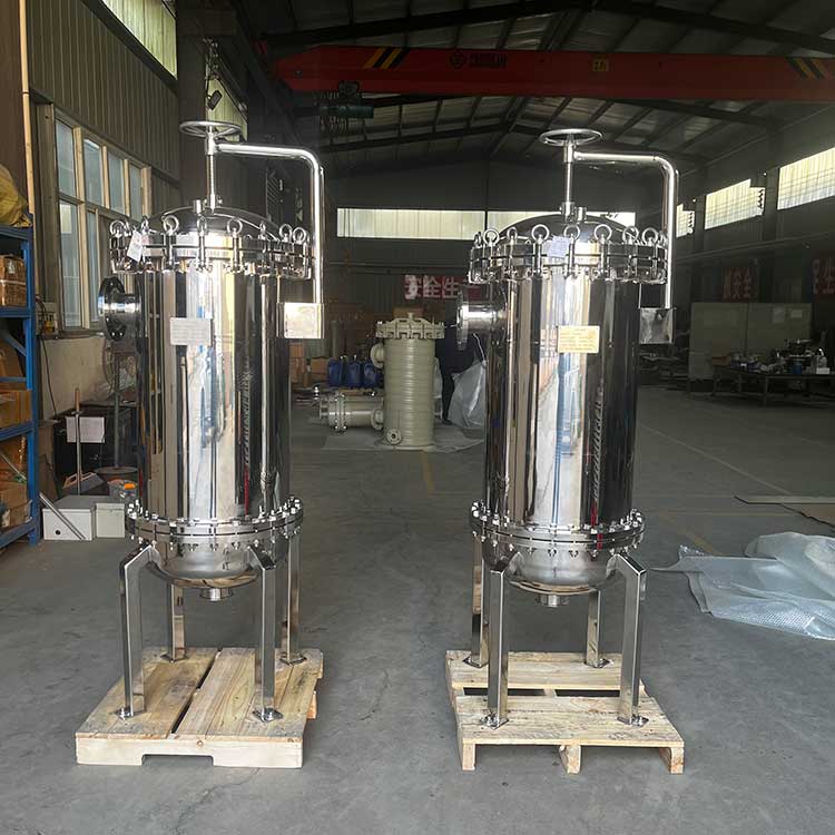 華豫供應(yīng)三袋式過濾器DN100 殼體材質(zhì)316L